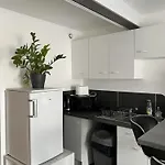 Апартаменты Le Cosy Jean Jaures - Double Bed - Free Parking *