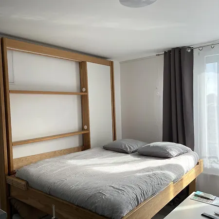 Apartmán Le Cosy Jean Jaures - Double Bed - Free Parking *